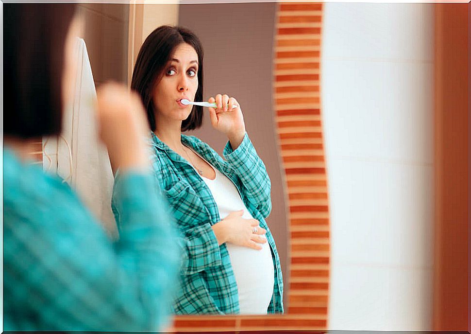 Pregnancy and oral health